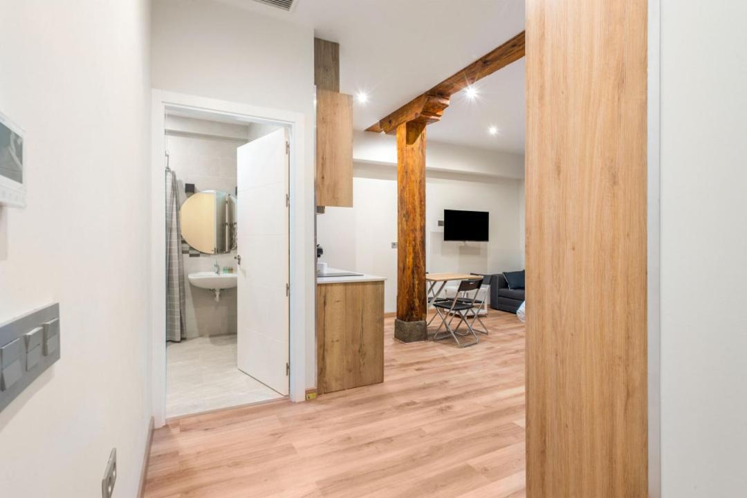 1 Bedroom 1 Bathroom Furnished - Justicia - Cozy - Mintystay مدريد المظهر الخارجي الصورة